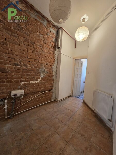 Calea Victoriei, str. Franklin, inchiriere apartament 4 camere, 110 mpu.