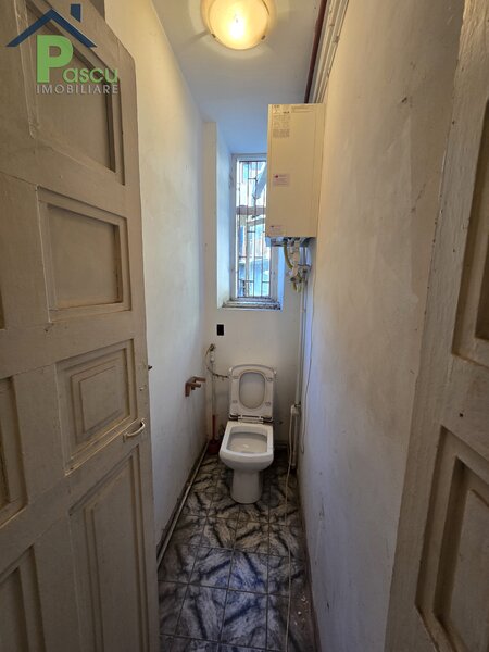 Calea Victoriei, str. Franklin, inchiriere apartament 4 camere, 110 mpu.